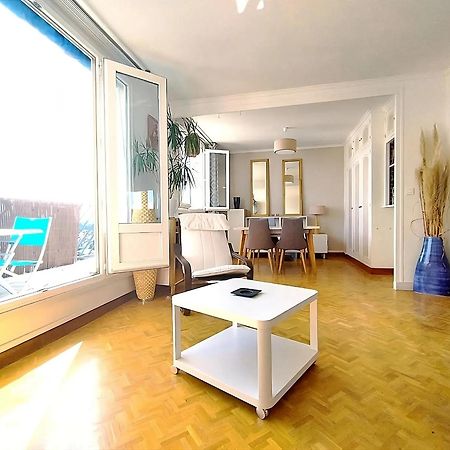 Charmant Appartement Lumineux - Dernier Etage Avec Balcon - Proche Centre-Ville Nantes Dış mekan fotoğraf
